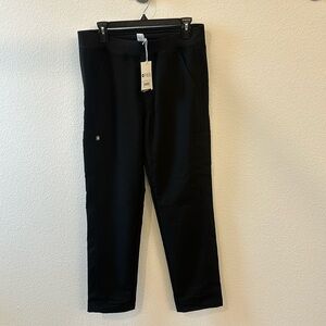 FIGS axim 2.0 cargo scrub pants